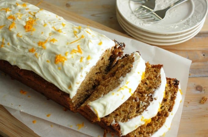Sinaasappel courgette cake