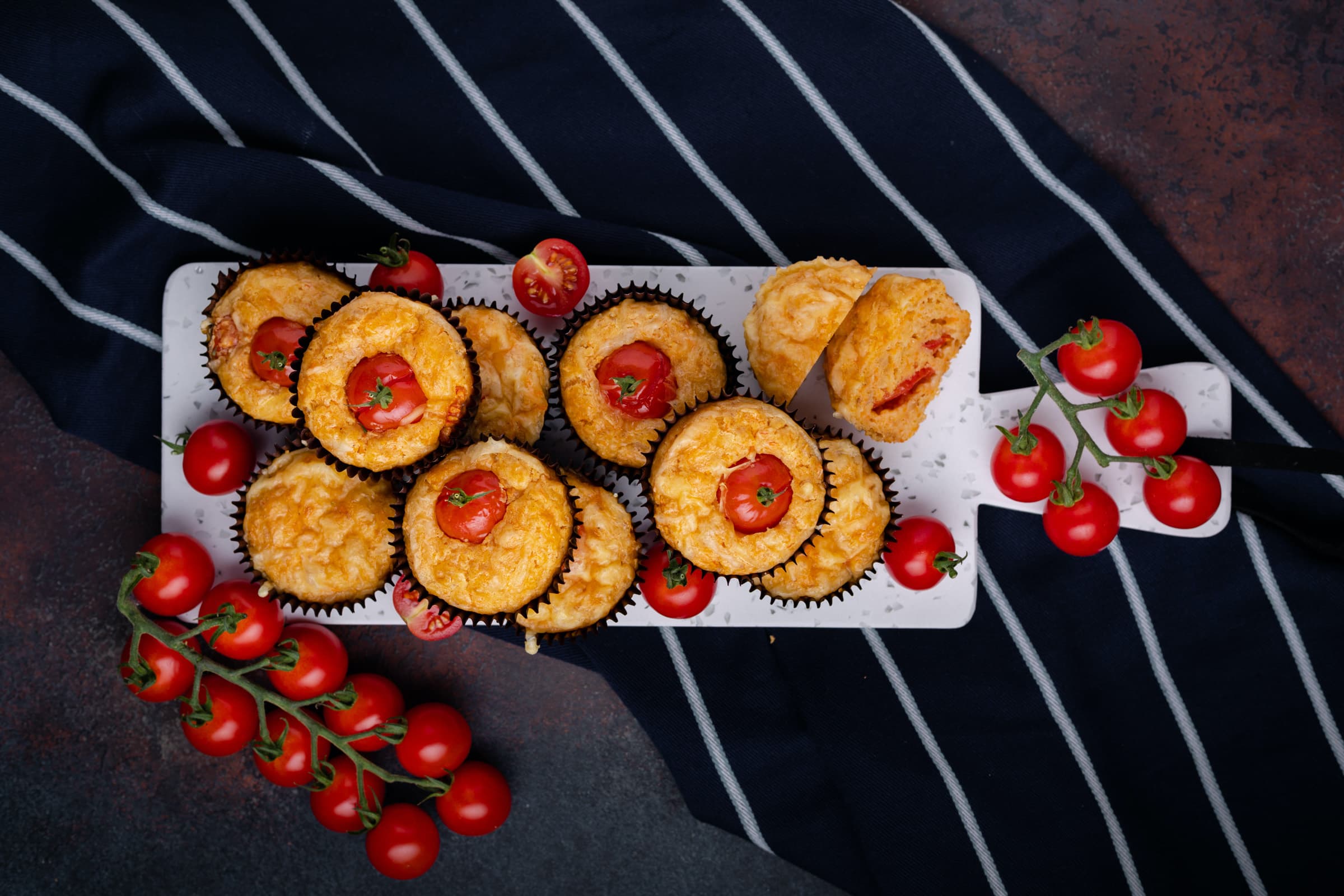 Hartige cupcakes met Honingtomaten